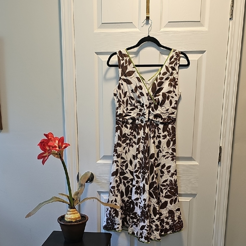 Robbie Bee, Plunging Shift Dress, Brown/Cream Leaf Print, Women's, Size 8P